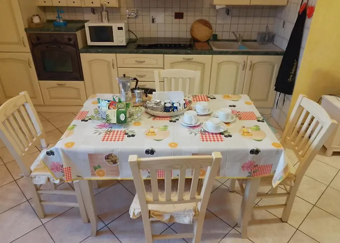 公寓 Casa Alba 奥尔巴萨诺